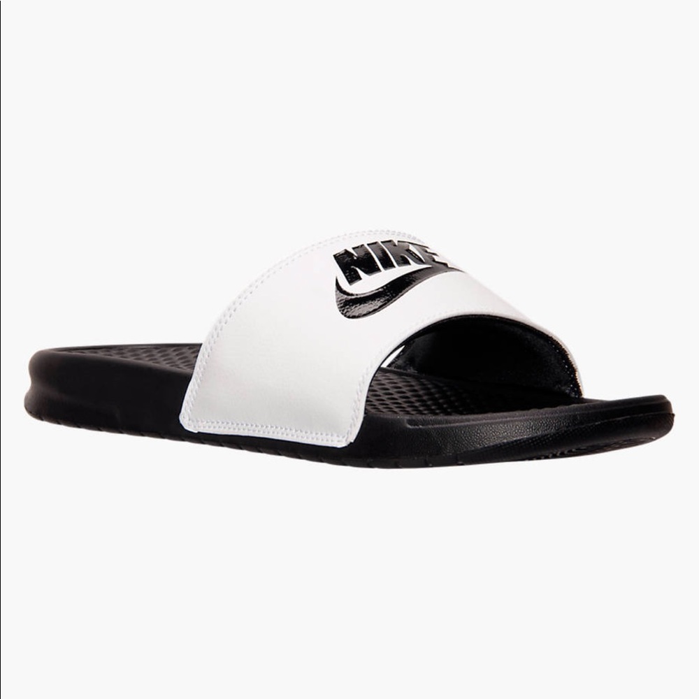 NIKE Slides 🔥